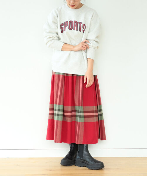 BEAMS BOY(ビームスボーイ)の「BEAMS BOY / ビッグタータン スカート(スカート・レディース・ネイビー/ブラウン/レッド・ONE SIZE)」の4枚目の写真