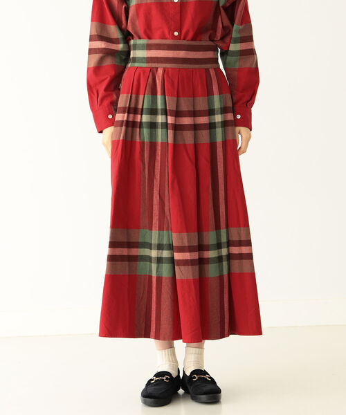 BEAMS BOY(ビームスボーイ)の「BEAMS BOY / ビッグタータン スカート(スカート・レディース・ネイビー/ブラウン/レッド・ONE SIZE)」の10枚目の写真