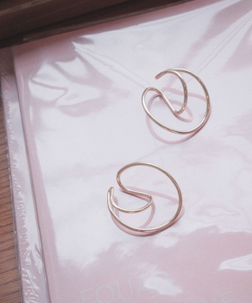 Andemiu（アンデミュウ）の「【WEB限定カラー】2レンイヤーカフ 163068（イヤーカフ・レディース・シルバー/ゴールド/マルチ・FREE）」の7枚目の写真