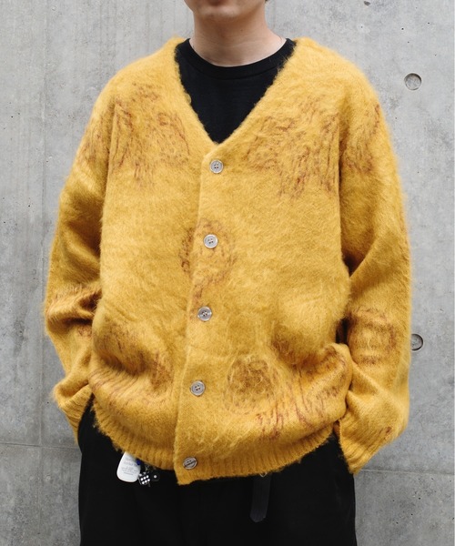 WHO'S WHO gallery（フーズフーギャラリー）の「【KOOKY'N/クーキー】アルパカ混モヘアライクペイズリーカーディガン（カーディガン/ボレロ・メンズ・ブラウン/マスタード・FREE）」の16枚目の写真