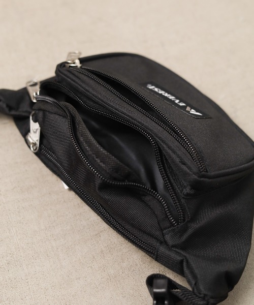 EVEREST（エベレスト）の「【BK】【EVEREST】Signature waist pack（ボディバッグ/ウエストポーチ・レディース・ブラック/ネイビー/カモフラージュ/グレー系カモフラージュ/オリーブ・FREE）」の9枚目の写真