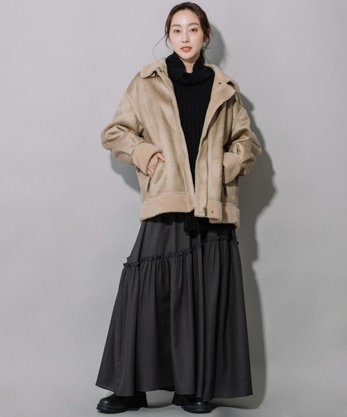 Munich（ミューニック）の「エコムートンボンバージャケット（ブルゾン・レディース・ブラック/ベージュ・S/XS）」の3枚目の写真