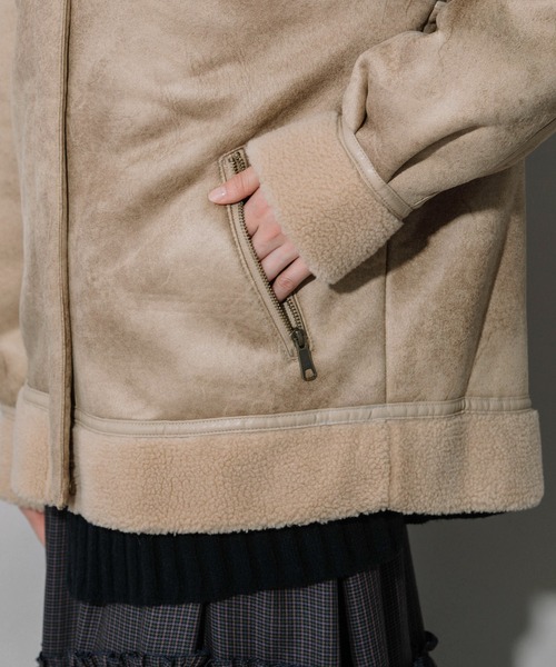 Munich（ミューニック）の「エコムートンボンバージャケット（ブルゾン・レディース・ブラック/ベージュ・S/XS）」の17枚目の写真