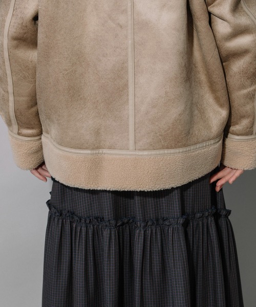 Munich（ミューニック）の「エコムートンボンバージャケット（ブルゾン・レディース・ブラック/ベージュ・S/XS）」の18枚目の写真