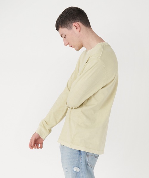 Levi's(リーバイス)の「Levi's/リーバイス LEVI'S(R) FRESH RED TAB ロングスリーブTシャツ GARMENT DYE(Tシャツ/カットソー・メンズ・グリーン・L/S/M/XL)」の2枚目の写真
