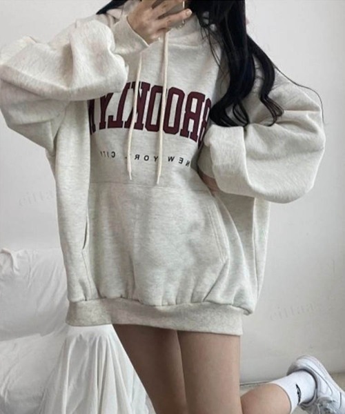 Dalfwin（ダールフィン）の「BROOKLYNロゴオーバーサイズ フーディーパーカー（パーカー・レディース・ブラック/グレー/カーキ/アイボリー/グレー系その他/ブラック系その他/ホワイト系その他/グリーン系その他・FREE）」の15枚目の写真