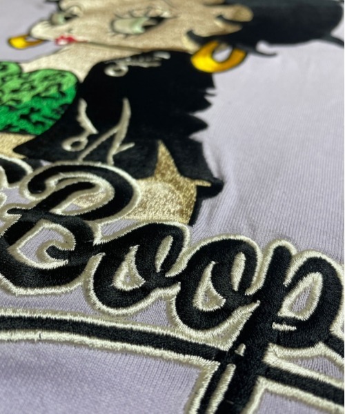 BETTY BOOP(ベティ・ブープ)の「超絶セクシーBETTY ロンT(Tシャツ/カットソー・メンズ・ホワイト/ブラック/ラベンダー・M/L/XL)」の9枚目の写真