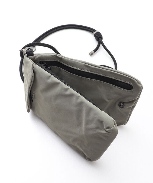 Topologie（トポロジー）の「【Topologie/トポロジー】Phone Sacoche 【バッグ単体】モバイルショルダー（ショルダーバッグ・メンズ・ミント/ライトグレー/ベージュ/ブラック・FREE）」の21枚目の写真