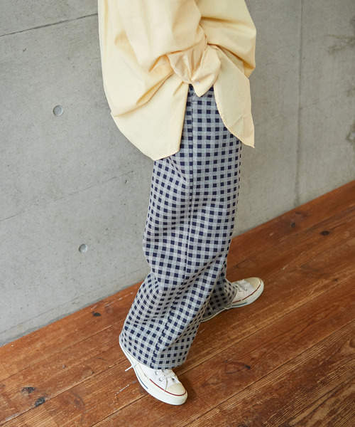 PAR ICI（パーリッシィ）の「ギンガムポンチ イージーパンツ（その他パンツ・レディース・ベージュ/ネイビー・FREE）」の21枚目の写真