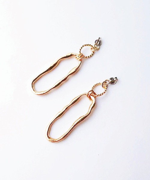 tone(トーン)の「【Cherie+Chambre】Vintage Button Pierce #1(ピアス(両耳用)・レディース・ホワイト・FREE)」の4枚目の写真