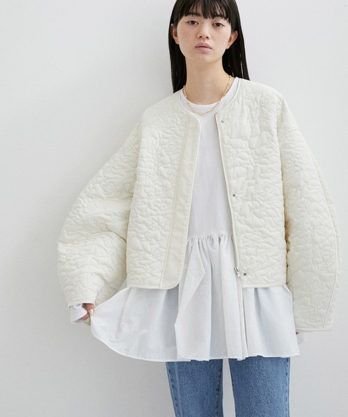 ADAM ET ROPE'（アダムエロペ）の「アートキルティングブルゾン