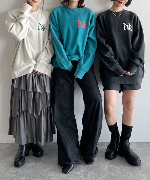 PAGEBOY（ページボーイ）の「クラックカレッジBIGスウェット