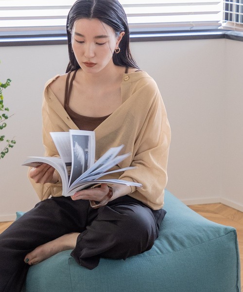 LOWRYS FARM（ローリーズファーム）の「シアーボリュームスリーブカーデロングスリーブ＊　177921（カーディガン/ボレロ・レディース・ホワイト/ブラック/ベージュ/ブルー/ブルー系その他/イエロー/オレンジ・FREE）」の4枚目の写真