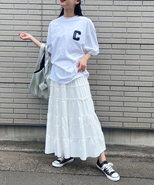 Niell（ニール）の「【CONART】Cアップリケ ビッグ オーバーサイズ コットン100 無地 1/2スリーブ Tシャツ（Tシャツ/カットソー・レディース・ネイビー/ホワイト/ブラック/グレー/ダークグリーン・M/L）」の7枚目の写真