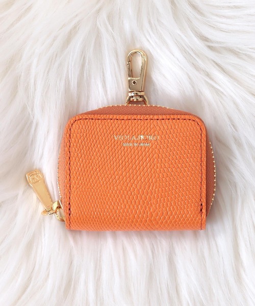 VIOLAd'ORO(ヴィオラドーロ)の「リザード 調・イヤーポッズケース【VIOLAd’ ORO / ヴィオラドーロ 】(ポーチ・レディース・チャコールグレー/オレンジ/ブラック/グレイッシュベージュ・FREE)」の18枚目の写真