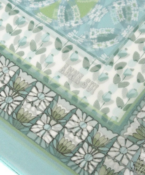 ANNA SUI(アナスイ)の「シフォン花柄プチスカーフ(バンダナ/スカーフ・レディース・ライトパープル/ミント/イエロー/ピンク・FREE)」の8枚目の写真