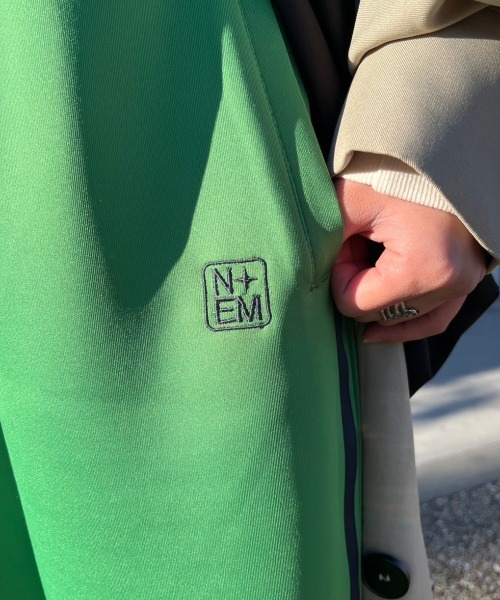 nemne store（ネンネストア）の「【低身長用サイズあり】ワンポイント刺繍トラックパンツ（その他パンツ・レディース・アイボリー/グリーン/ネイビー/アイボリー系/ベージュ/ネイビー系・SMALL/MEDIUM/LARGE）」の10枚目の写真