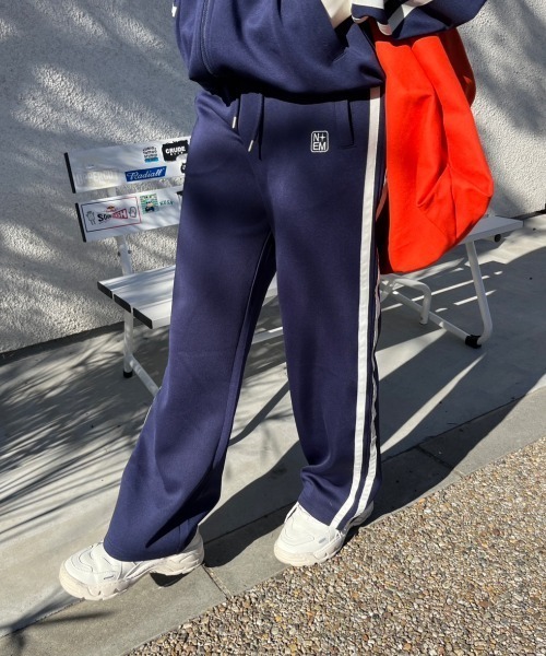 nemne store（ネンネストア）の「【低身長用サイズあり】ワンポイント刺繍トラックパンツ（その他パンツ・レディース・アイボリー/グリーン/ネイビー/アイボリー系/ベージュ/ネイビー系・SMALL/MEDIUM/LARGE）」の19枚目の写真