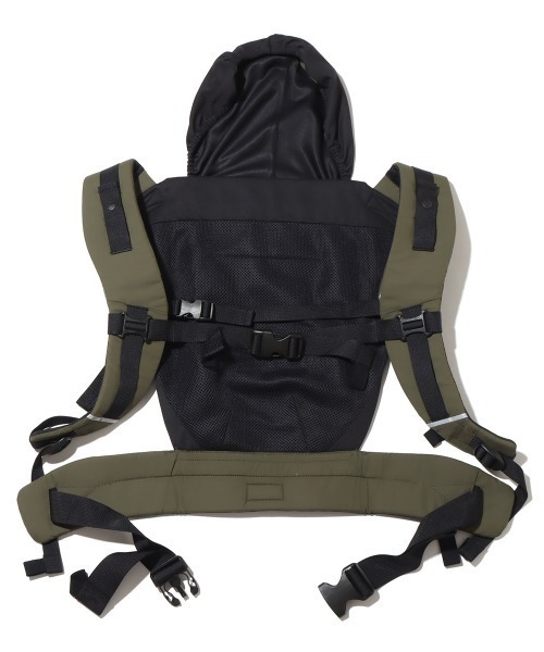 THE NORTH FACE(ザノースフェイス)の「THE NORTH FACE BABY COMPACT CARRIER / ザ・ノース・フェイス ベイビー コンパクト キャリア(抱っこ紐/ベルトカバー/スリング・メンズ・オリーブ・FREE)」の4枚目の写真