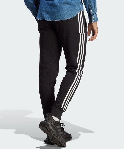 adidas(アディダス)の「エッセンシャルズ フレンチテリー テーパードカフ スリーストライプス パンツ / アディダス adidas(その他パンツ・メンズ・ブラック/ブルー・SMALL/MEDIUM/LARGE/X-LARGE/XX-LARGE/3XL/X-SMALL)」の4枚目の写真