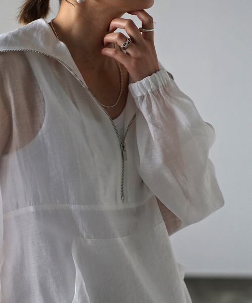 Bonjour Sagan（ボンジュールサガン）の「ハーフジップシアーブルゾン