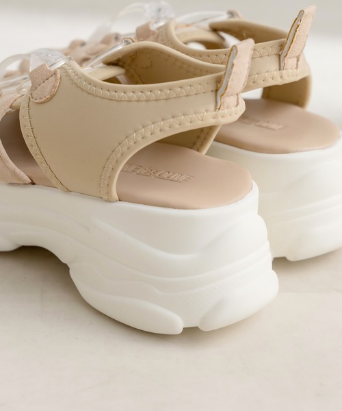 OLIVE des OLIVE（オリーブデオリーブ）の「クリアパーツスポーツサンダル（サンダル・レディース・アイボリー/ベージュ/ブラック・SMALL/MEDIUM/LARGE）」の15枚目の写真