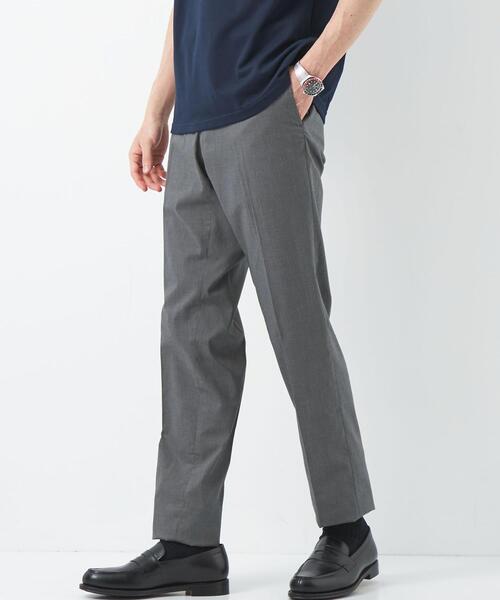 green label relaxing（グリーンレーベルリラクシング）の「シャークスキン スリム スラックス -ストレッチ・接触冷感・クリースキープ・ウエストアジャスター-（スラックス・メンズ・グレー/ベージュ/ネイビー・XS/S/M/L/XL）」の2枚目の写真