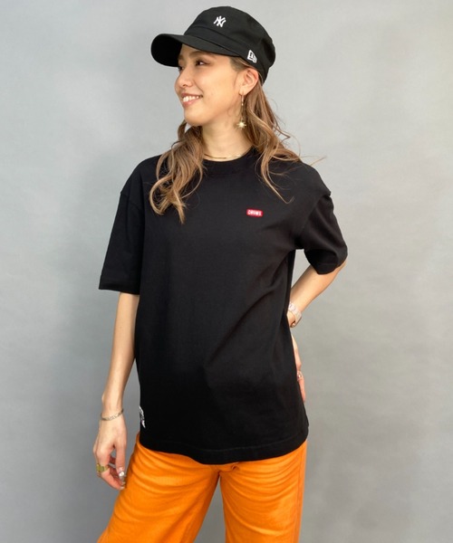 CHUMS(チャムス)の「CHUMS/チャムス CHUMS × SAYORI WADA コラボレーションTシャツ/ビッグシルエット/オーバーサイズ/無地/バックプリントTシャツ CH11-2200(Tシャツ/カットソー・レディース・ホワイト/ブラック・M/L)」の9枚目の写真