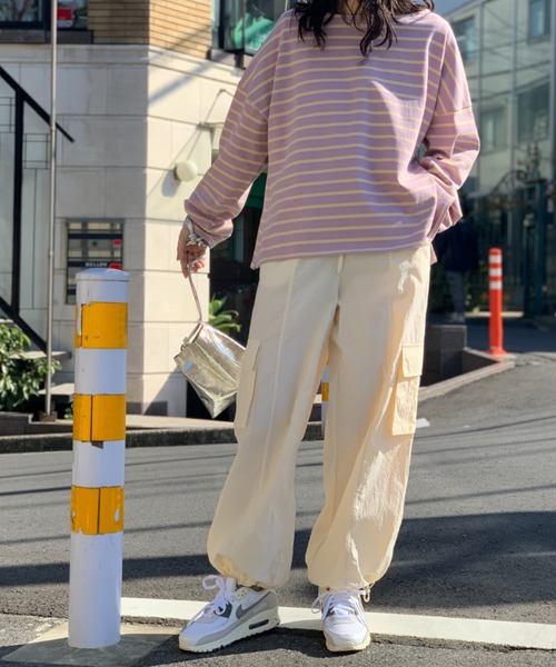 mi via loca（ミヴィアロカ）の「ドロストパラシュートパンツ（カーゴパンツ・レディース・ブラック/カーキ/アイボリー・FREE）」の16枚目の写真