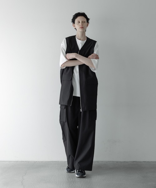 remer(リメール)の「loose out tuck wide cargo PT / ルーズアウトタックワイドカーゴパンツ(カーゴパンツ・メンズ・ブラック/チャコールグレー・SMALL/MEDIUM/LARGE)」の11枚目の写真