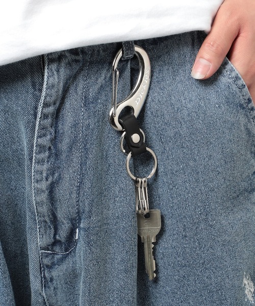 Dickies(ディッキーズ)の「【Dickies】カラビナ DS054NC(キーケース/キーアクセサリー・メンズ・シルバー系その他3/ブラック系その他2/シルバー系その他/シルバー系その他4/シルバー/ブラック系その他3/ブラック系その他4/ブラック・FREE)」の14枚目の写真