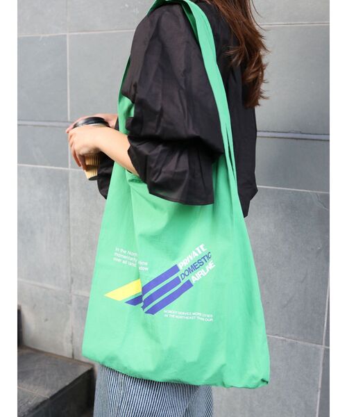 Ungrid（アングリッド）の「カラーロゴエコBAG（トートバッグ・レディース・アイボリー/グリーン/オレンジ・FREE）」の4枚目の写真