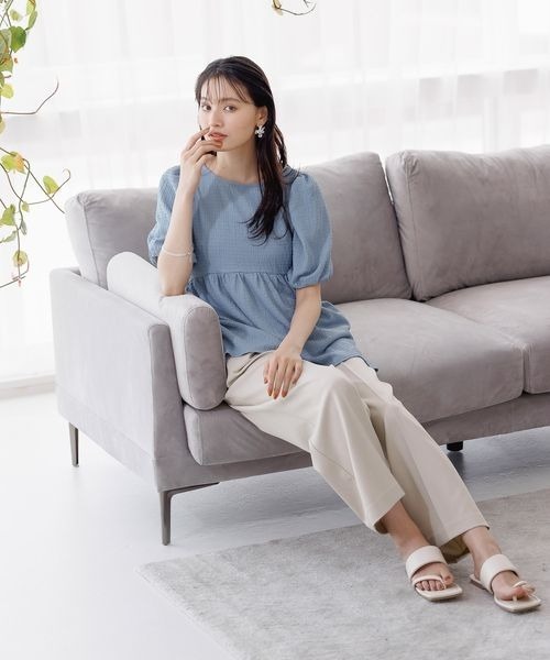 mysty woman(ミスティウーマン)の「ペプラムパフスリーブチュニック 964518(Tシャツ/カットソー・レディース・ブラック/サックスブルー/オフホワイト・FREE)」の9枚目の写真