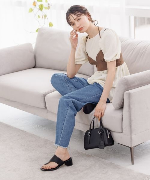 mysty woman(ミスティウーマン)の「ペプラムパフスリーブチュニック 964518(Tシャツ/カットソー・レディース・ブラック/サックスブルー/オフホワイト・FREE)」の5枚目の写真