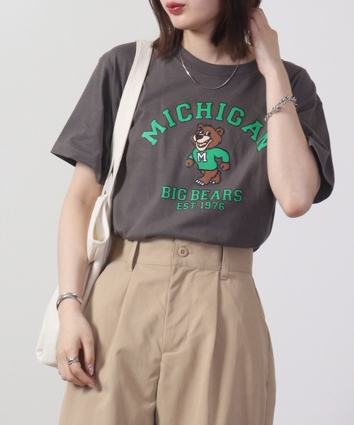 MODISH GAZE(モディシュガゼ)の「MODISH GAZE MICHIGANクマプリントTシャツ 半袖(Tシャツ/カットソー・メンズ・ブルー/ホワイト/チャコール・M/L/XL)」の9枚目の写真