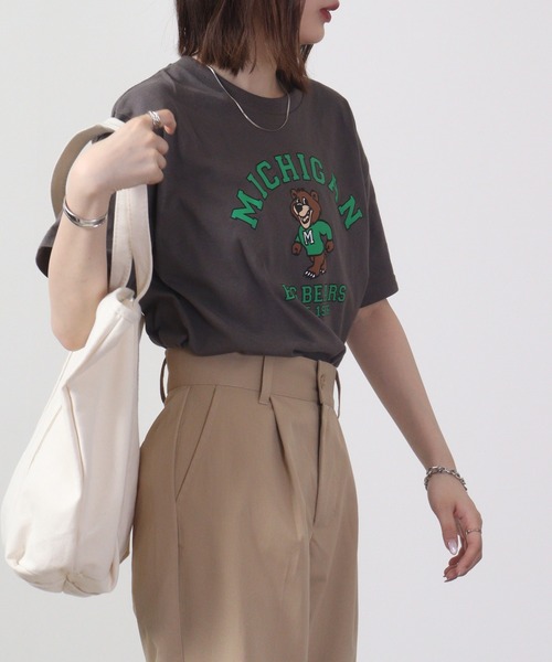 MODISH GAZE(モディシュガゼ)の「MODISH GAZE MICHIGANクマプリントTシャツ 半袖(Tシャツ/カットソー・メンズ・ブルー/ホワイト/チャコール・M/L/XL)」の10枚目の写真