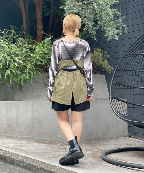 CIAOPANIC（チャオパニック）の「デニムミリタリーカットアウトビスチェ（キャミソール・レディース・ブラック/カーキ/ブルー・FREE）」の22枚目の写真