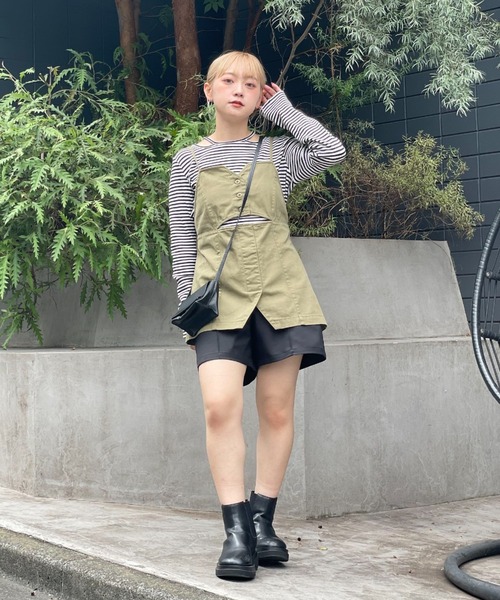 CIAOPANIC（チャオパニック）の「デニムミリタリーカットアウトビスチェ（キャミソール・レディース・ブラック/カーキ/ブルー・FREE）」の20枚目の写真