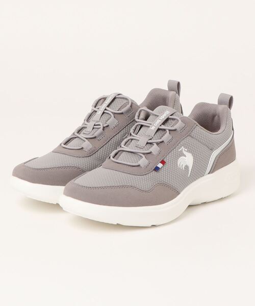 le coq sportif(ルコックスポルティフ)の「《le coq sportif》ラローヌ(スニーカー・レディース・ベージュ/グレー/ブラック・23.5cm/25.0cm/22.5cm/24.0cm/23.0cm/24.5cm)」の1枚目の写真