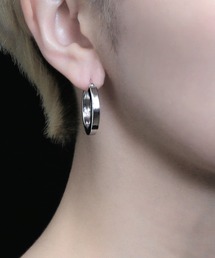YArKA（ヤーカ）の「【YArKA/ヤーカ】square bar earring(pierce) [wak2] /四角柱曲げピアス（ピアス（両耳用））」