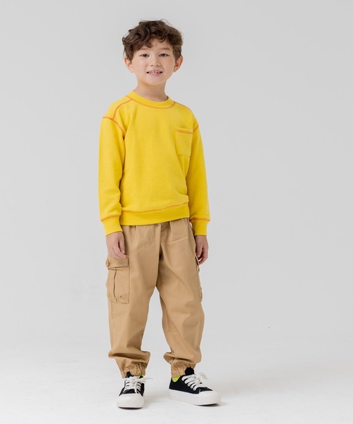 chil2（チルツー）の「コットン100％ ワイドカーゴパンツ（カーゴパンツ・キッズ・ホワイト/ブラック/ベージュ/カーキ・120cm/130cm/90cm/160cm/150cm/100cm/110cm/140cm）」の11枚目の写真
