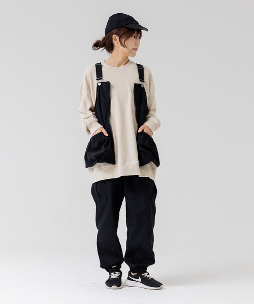 chil2（チルツー）の「コットン100％ ワイドカーゴパンツ（カーゴパンツ・キッズ・ホワイト/ブラック/ベージュ/カーキ・120cm/130cm/90cm/160cm/150cm/100cm/110cm/140cm）」の18枚目の写真