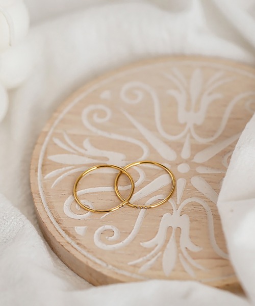 ABBEY MARKET(アビーマーケット)の「金属アレルギー対応 ステンレスリング サージカルステンレス 1mmシンプルリング 華奢リング(リング・レディース・ゴールド系その他/ゴールド・18号/14号/11号/9号/16号)」の10枚目の写真