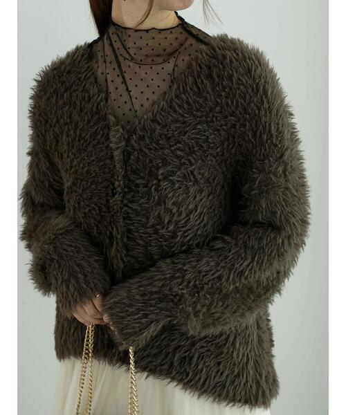 Te chichi（テチチ）の「シャギーミドルVネックカーディガン（カーディガン/ボレロ・レディース・チャコールグレー/ベージュ/グレー・F）」の4枚目の写真