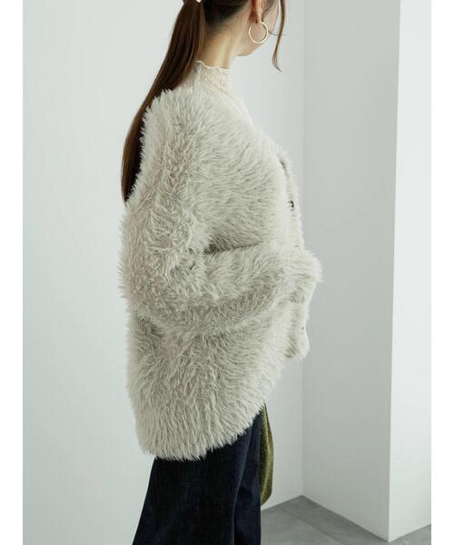 Te chichi（テチチ）の「シャギーミドルVネックカーディガン（カーディガン/ボレロ・レディース・チャコールグレー/ベージュ/グレー・F）」の9枚目の写真