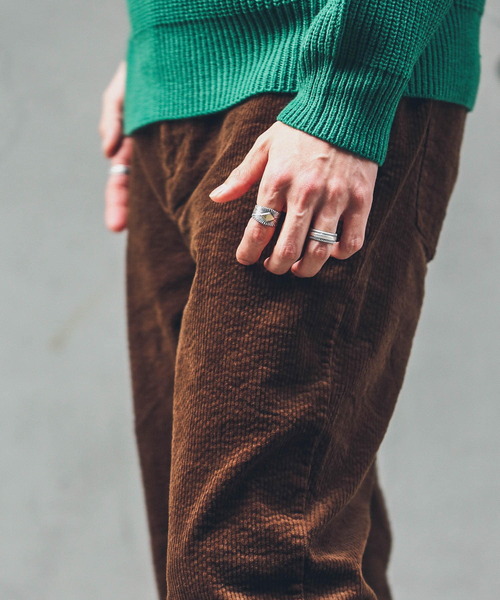 URBAN RESEARCH Sonny Label(アーバンリサーチサニーレーベル)の「ストレッチコーデュロイイージーパンツ(その他パンツ・メンズ・グリーン/ブラウン/ライトベージュ/ブラック・LARGE/MEDIUM)」の8枚目の写真