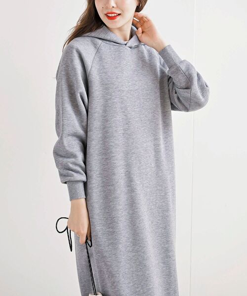 rps（アールピーエス）の「裏起毛パーカーワンピース（ワンピース・レディース・ブラック系その他4/ブラック/グレー系その他・フリー）」の12枚目の写真