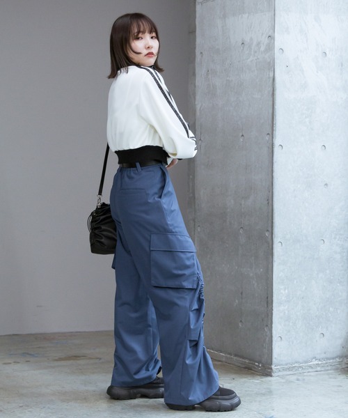 PAGEBOY（ページボーイ）の「フロントドロストパンツ（その他パンツ・レディース・ブラック/ブルー/グレイッシュベージュ・FREE）」の16枚目の写真