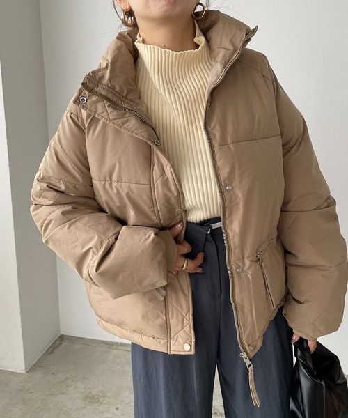 210nouve(トゥージュヌーブ)の「ボリュームフェイクダウントブルゾン(ダウンジャケット/コート・レディース・ブラック/ベージュ・FREE)」の22枚目の写真