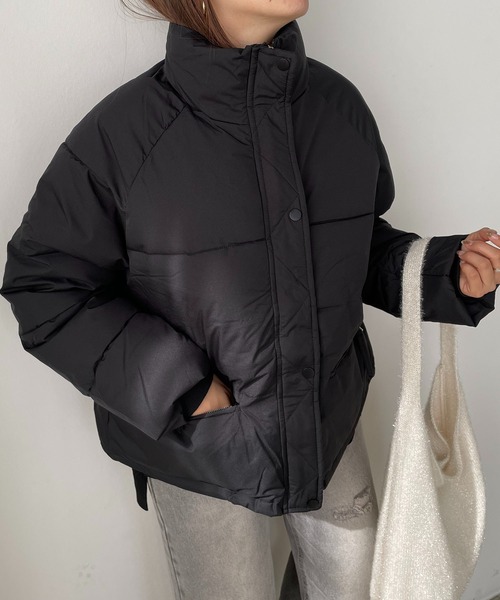 210nouve(トゥージュヌーブ)の「ボリュームフェイクダウントブルゾン(ダウンジャケット/コート・レディース・ブラック/ベージュ・FREE)」の14枚目の写真